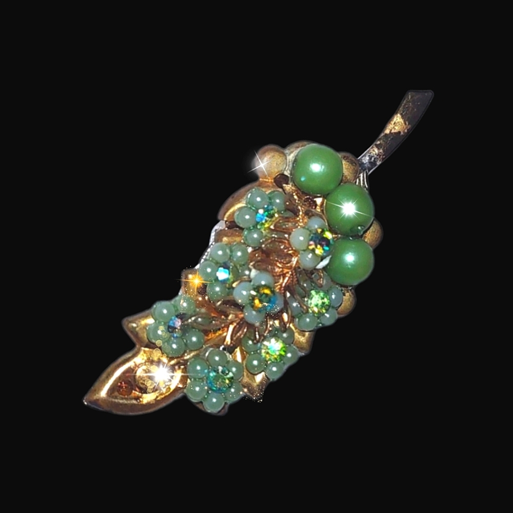 Green Bead Embellished Goldtone Leaf Vintage Brooch